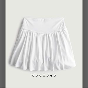 GILLY HICKS ENERGIZE ULTRA HIGH-RISE FLUTTER SKORTIE